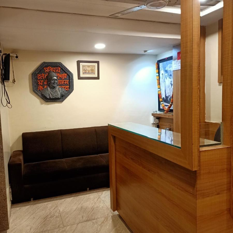 Hotel Palkhi Shirdi Luaran gambar